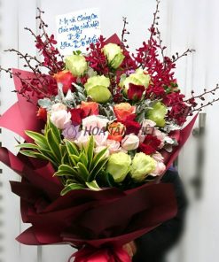 Bó hoa hồng nhập nhiều màu HB36