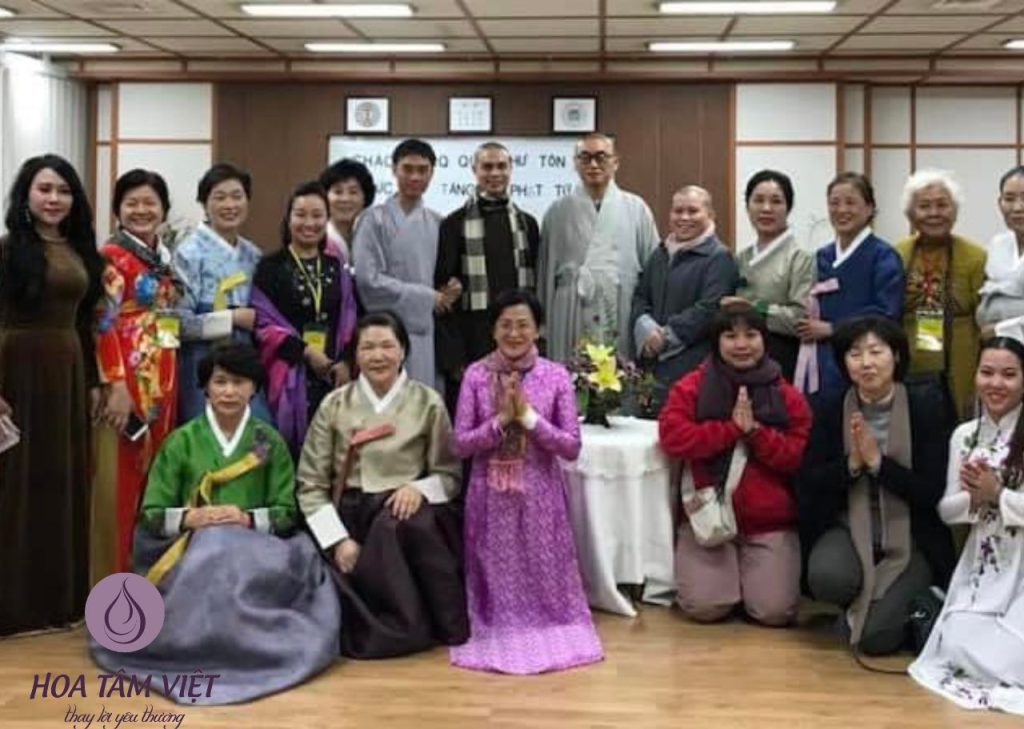 Con về bên phật