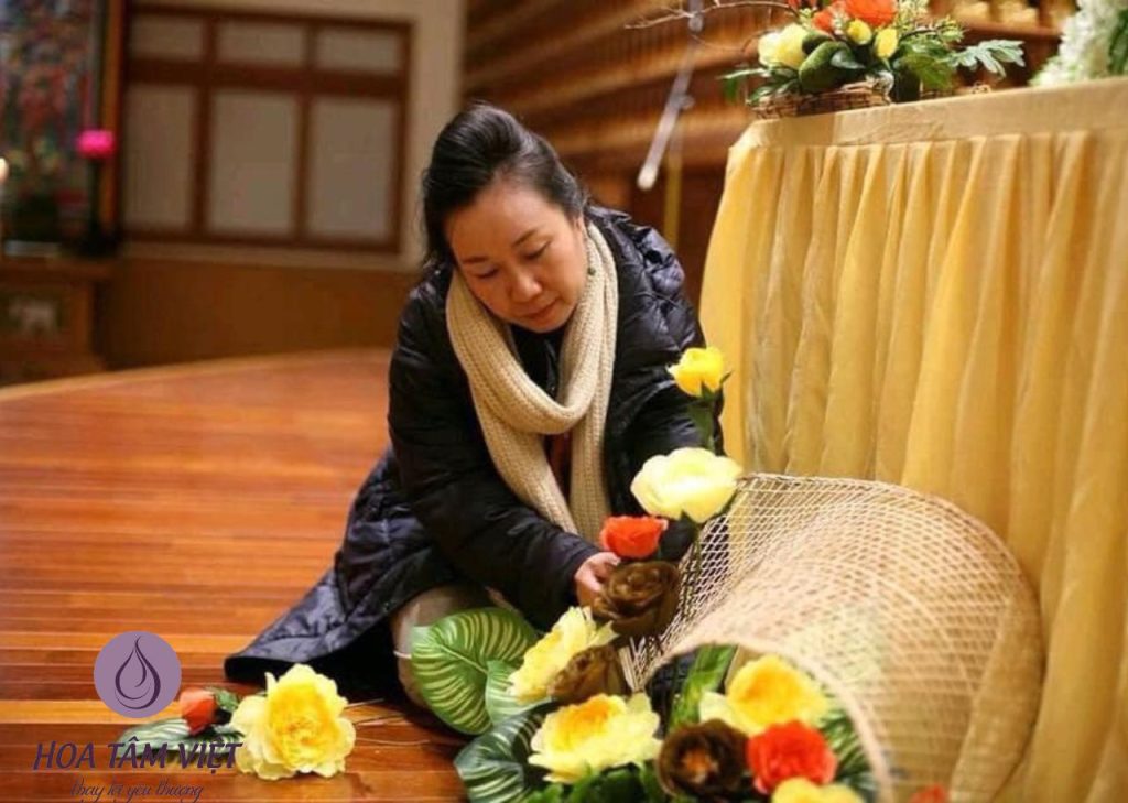 Con về bên phật