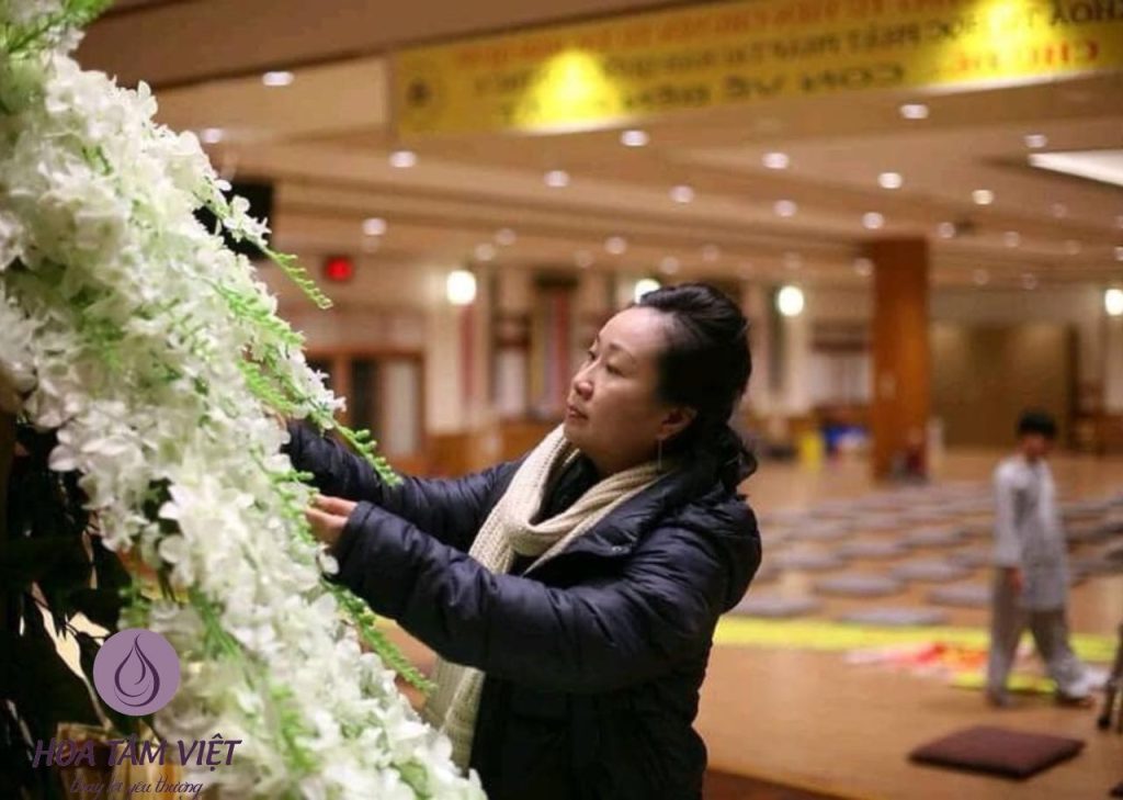 Con về bên phật