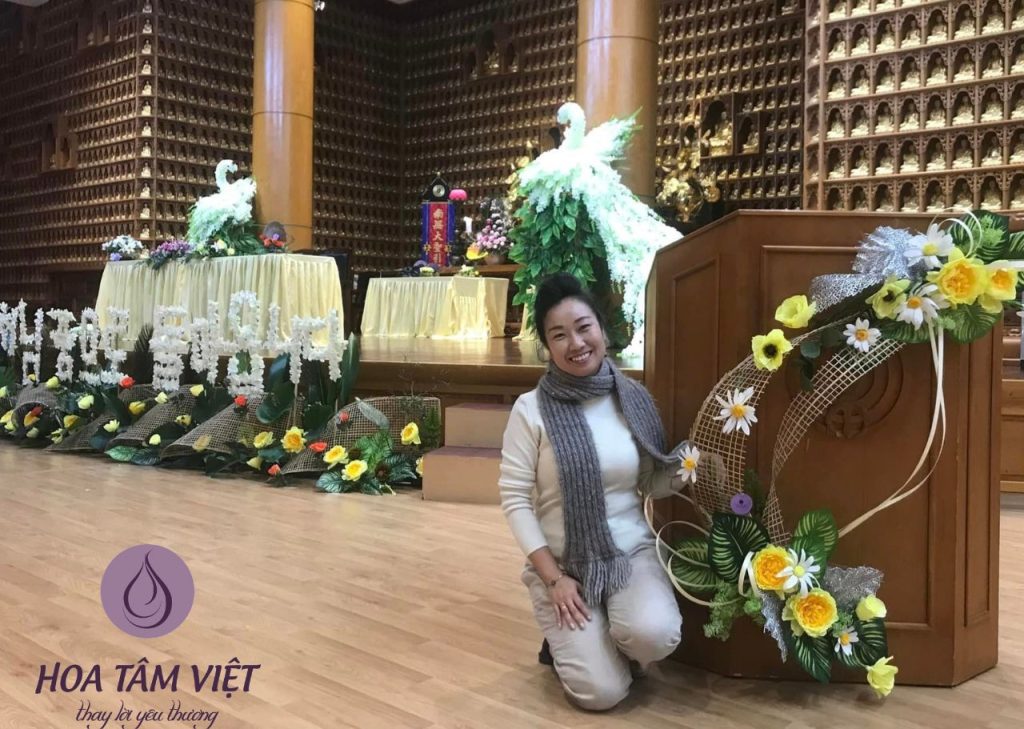 Con về bên phật