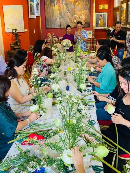 KHÓA HỌC CẮM HOA