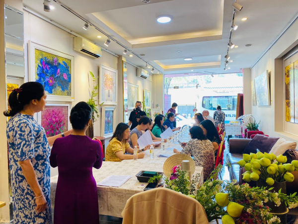 KHÓA HỌC CẮM HOA