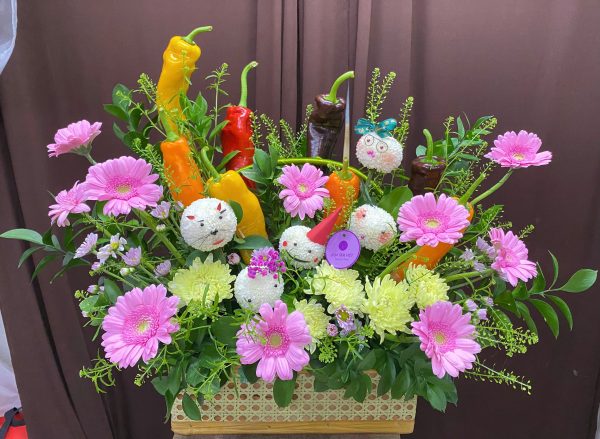 Hướng Dẫn Làm Giỏ Hoa Kết Hợp Trái Ớt