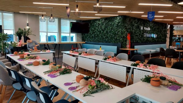 Rực Rỡ Sắc Hồng "Better Me"